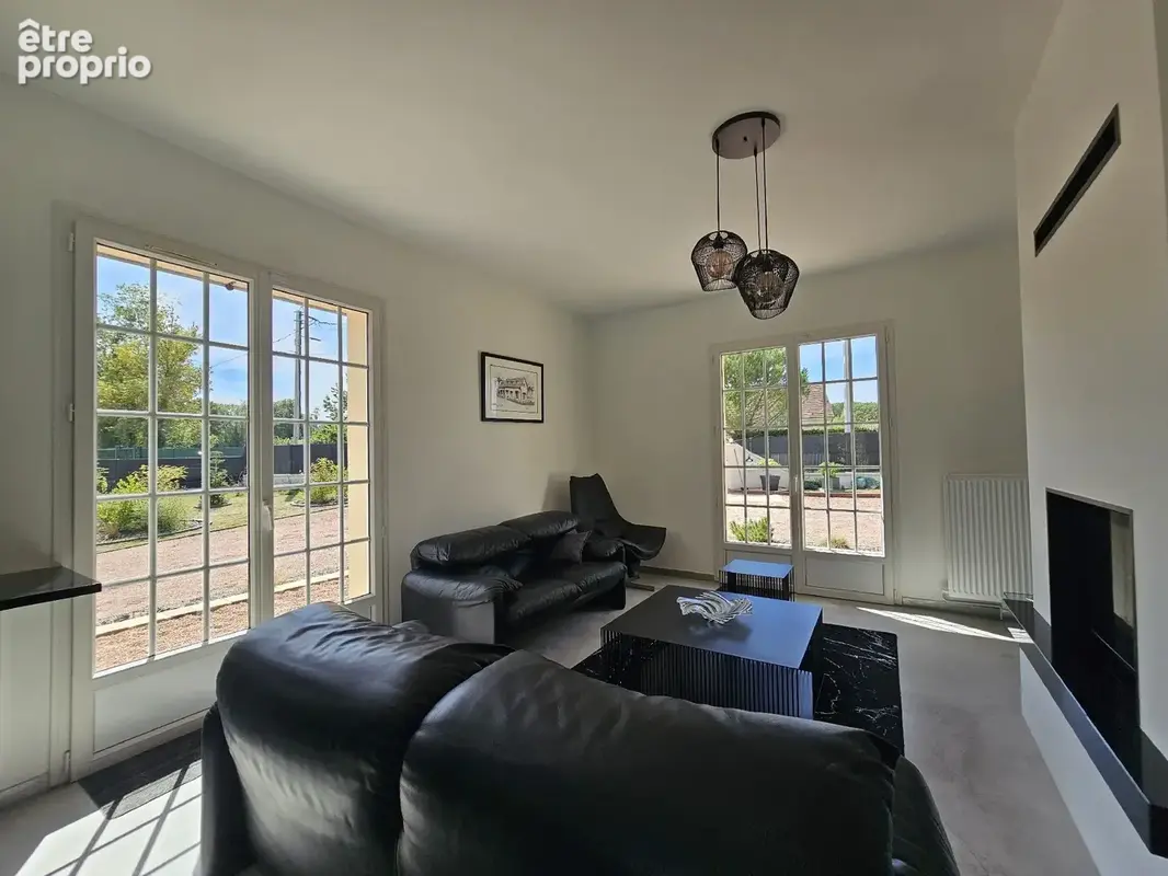 Bellerive-sur-allier   villa de caractère avec piscine et parc arboré ! - photo 8
