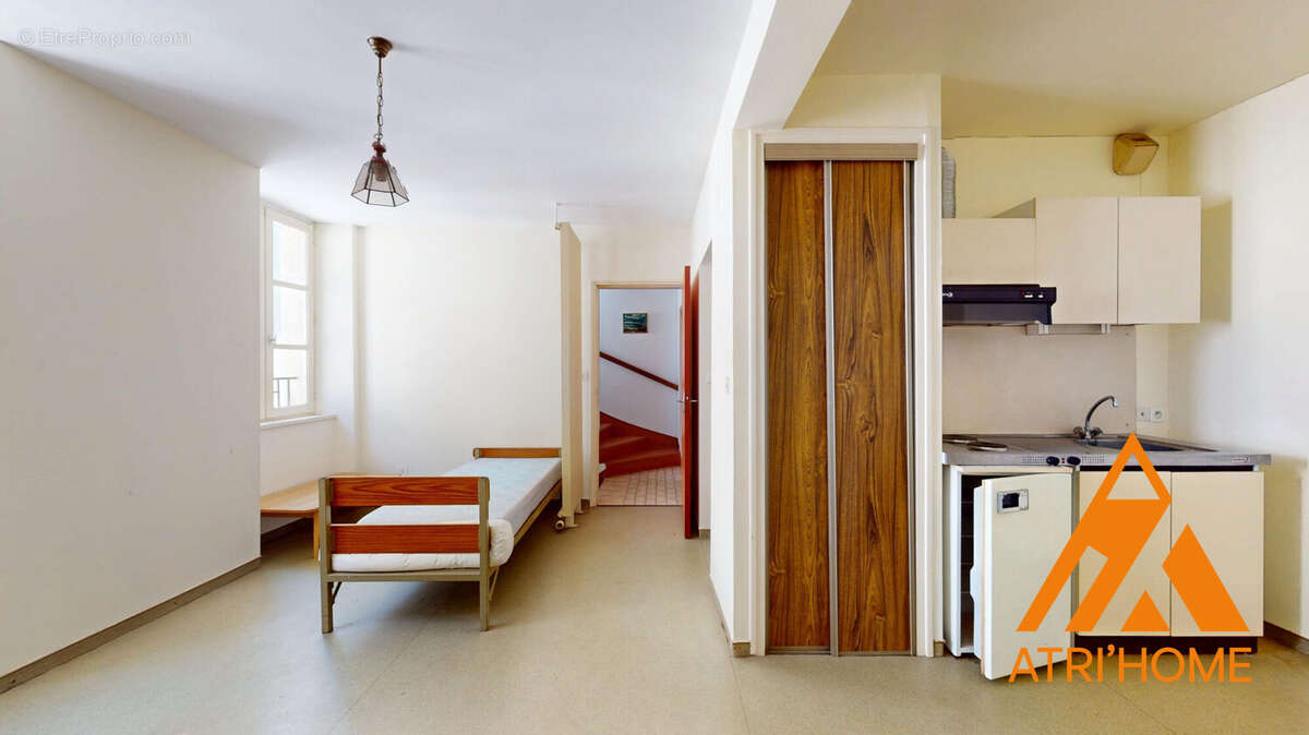 Appartement à MUR-DE-BARREZ