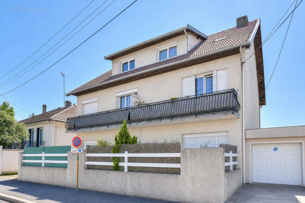 Appartement à VIRY-CHATILLON