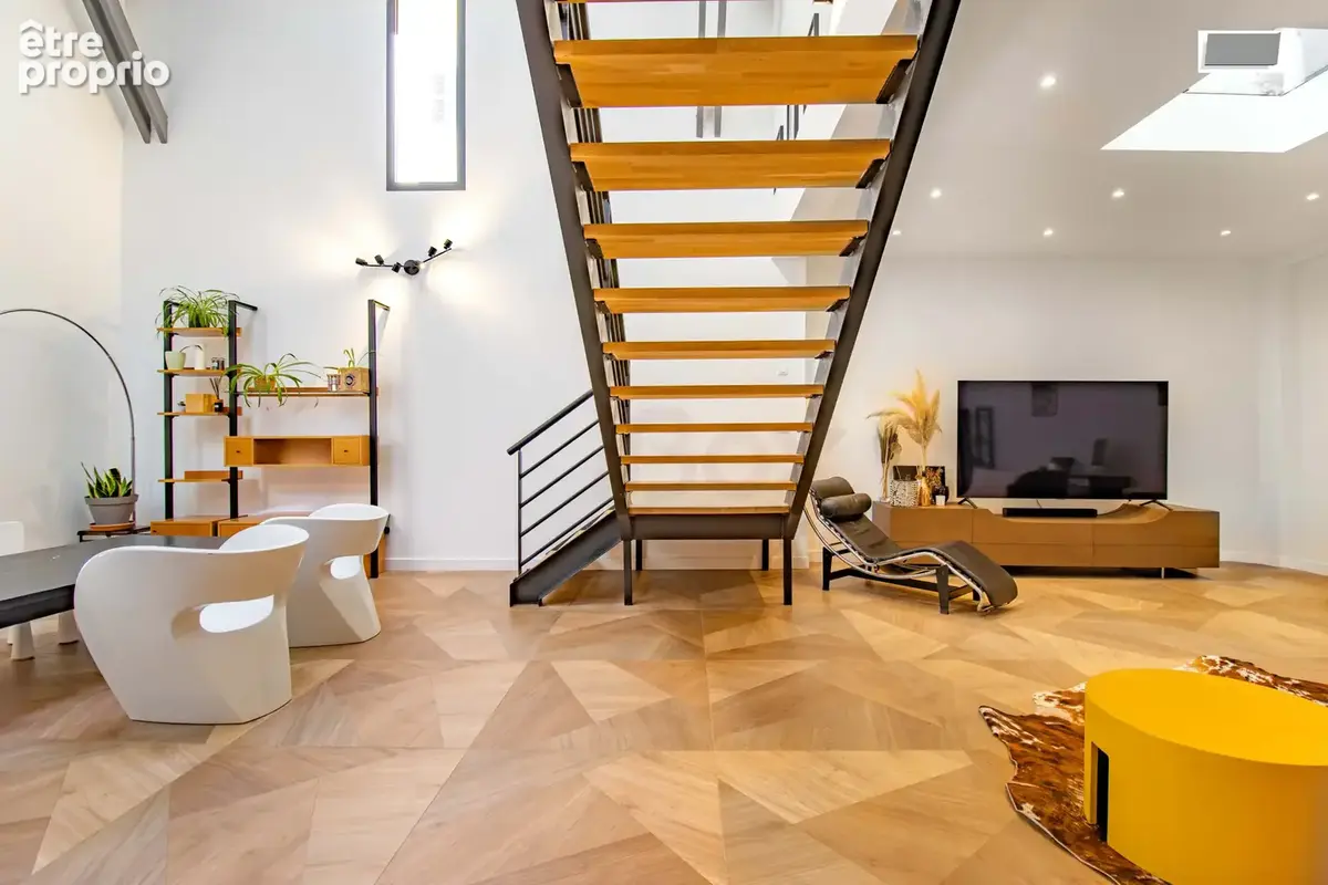 Loft d’exception   213 m2 au sol, esprit industriel et prestations de qualité - photo 6