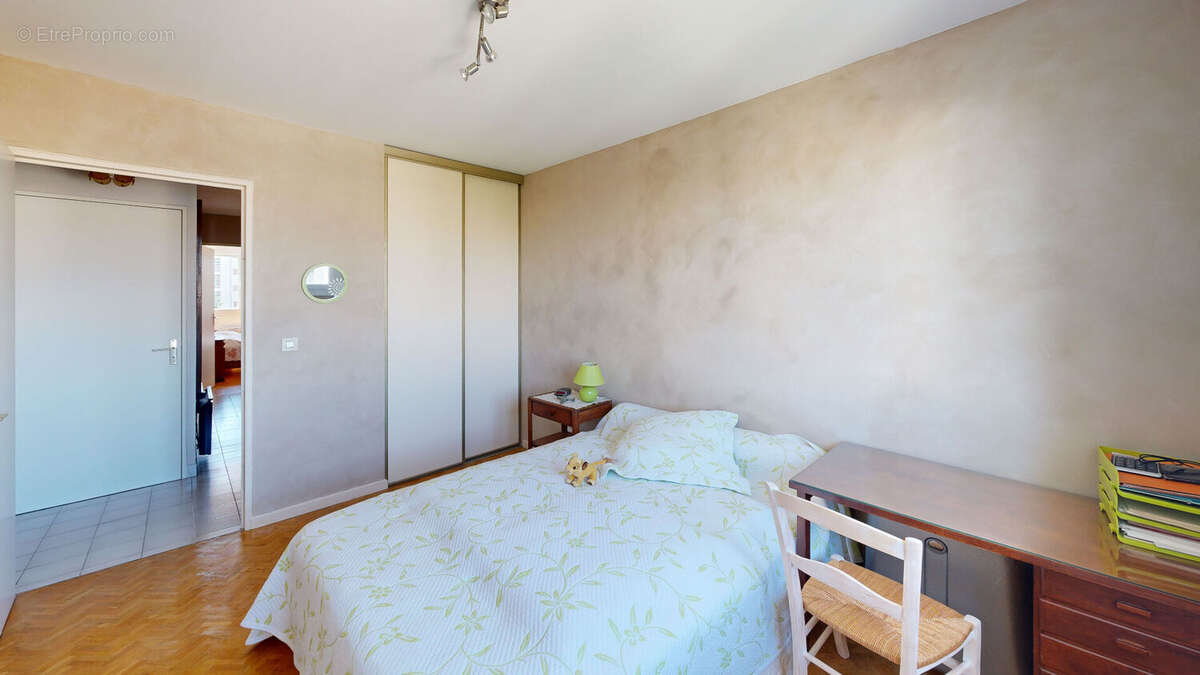 Appartement 82m² à lyon 8e arrondissement - photo 8