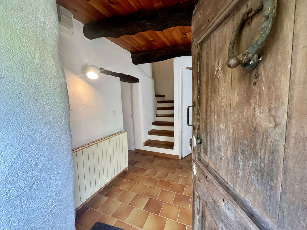 Maison à ROQUEDUR