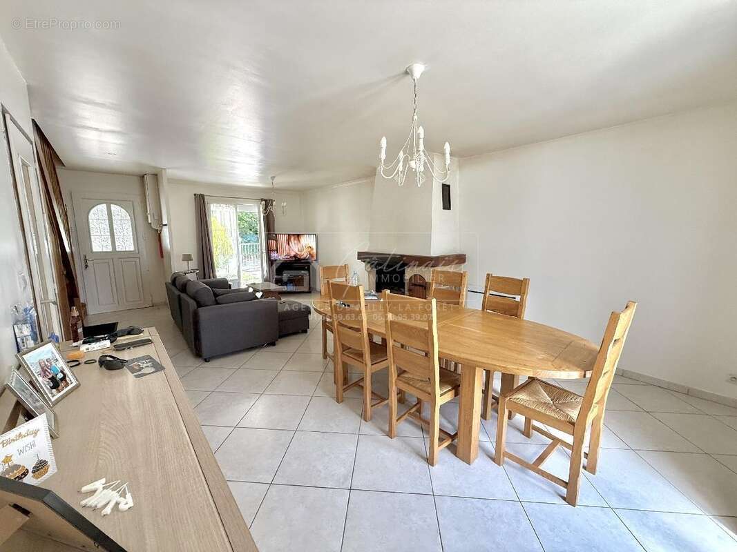 Maison à SOISY-SUR-ECOLE