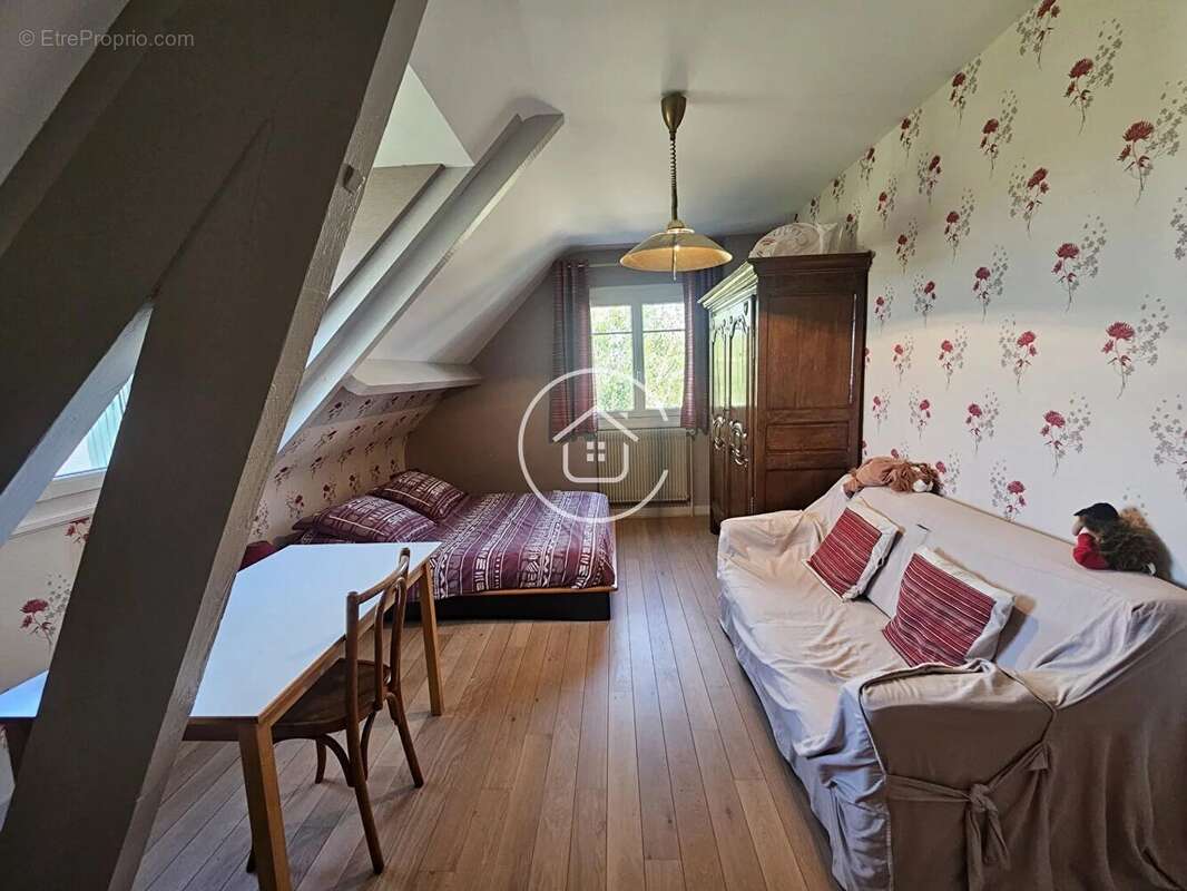 Maison à SAINT-CLAUDE-DE-DIRAY