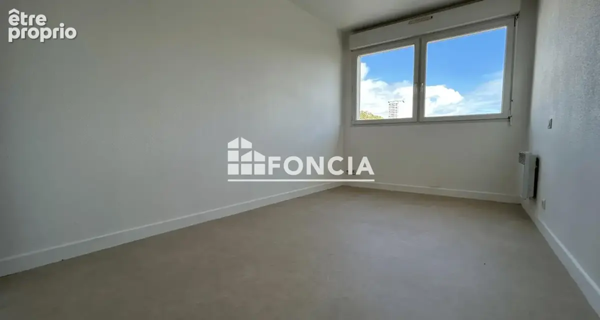À VENDRE : T2 avec balcon et garage fermé – Saint-Brieuc Centre - photo 5