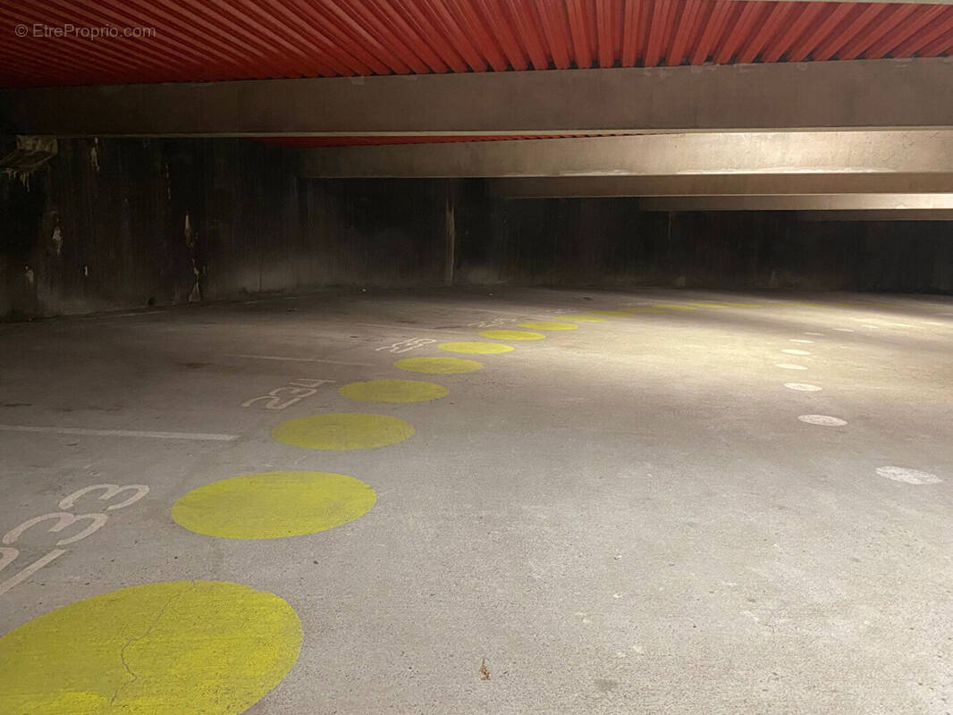 Parking à TOURCOING