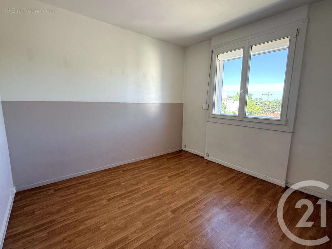 Appartement 55 m² à Saint-Quentin  - photo 5