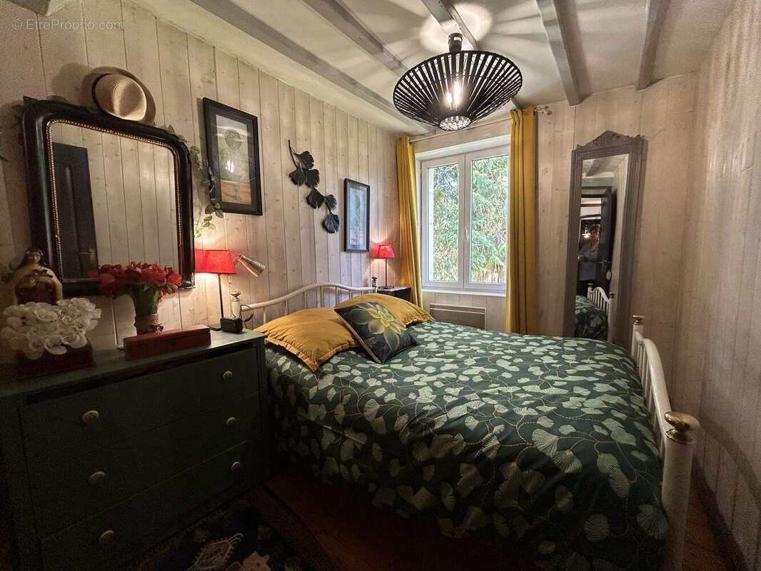 Maison à PONT-D'OUILLY