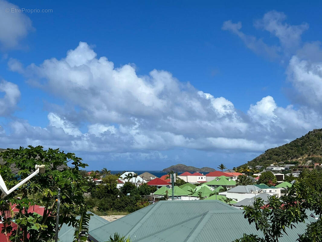 Maison à CAPESTERRE-BELLE-EAU