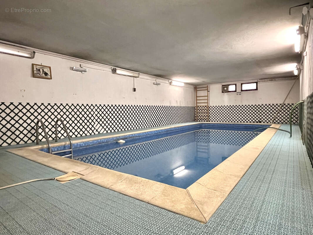 Maison à LE VESINET