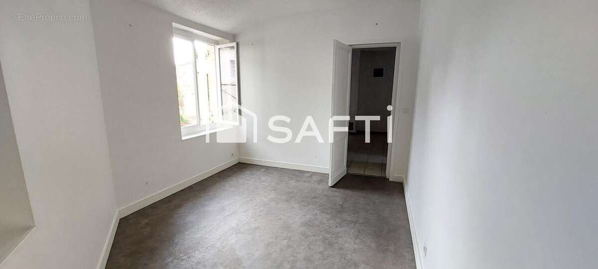 Photo 4 - Maison à LAMARQUE