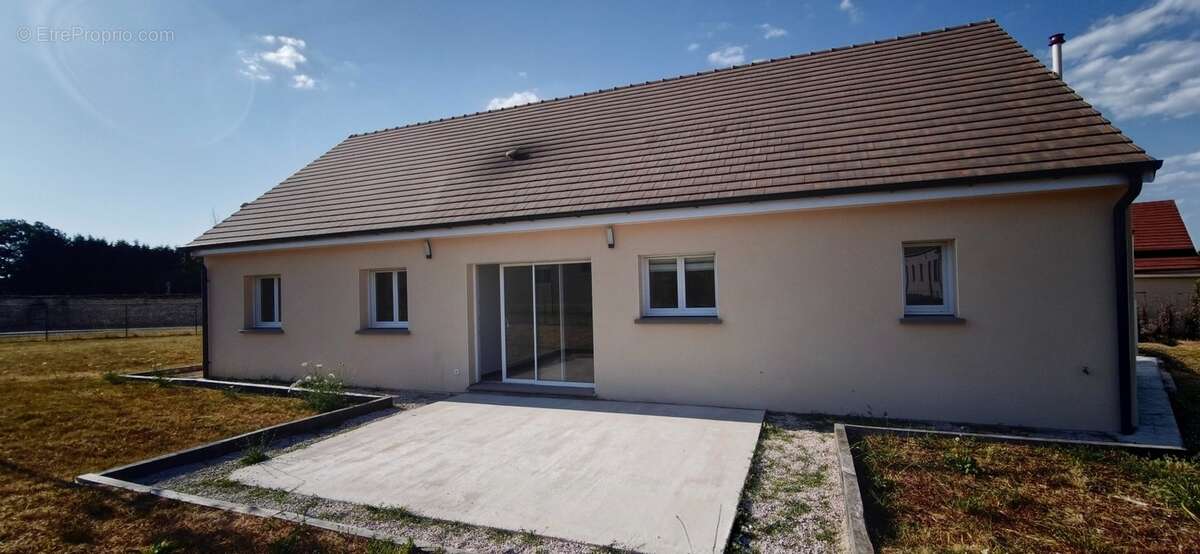 Maison à vendre de 98m² proche de CHAGNY (71) - photo 5