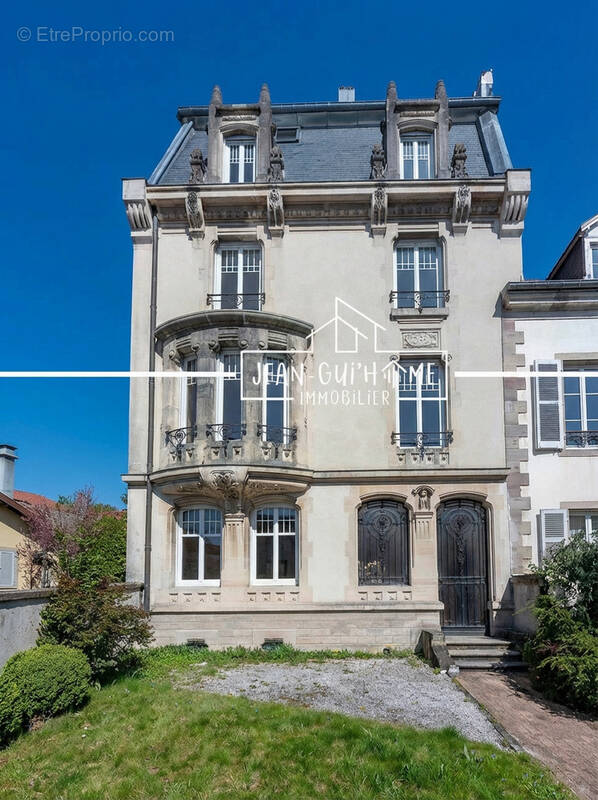 Maison à REMIREMONT