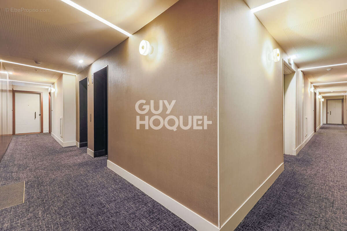 Appartement à ISSY-LES-MOULINEAUX