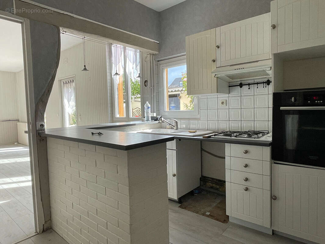 Maison Caudebec Les Elbeuf 4 pièce(s) 98.5 m2 - photo 3