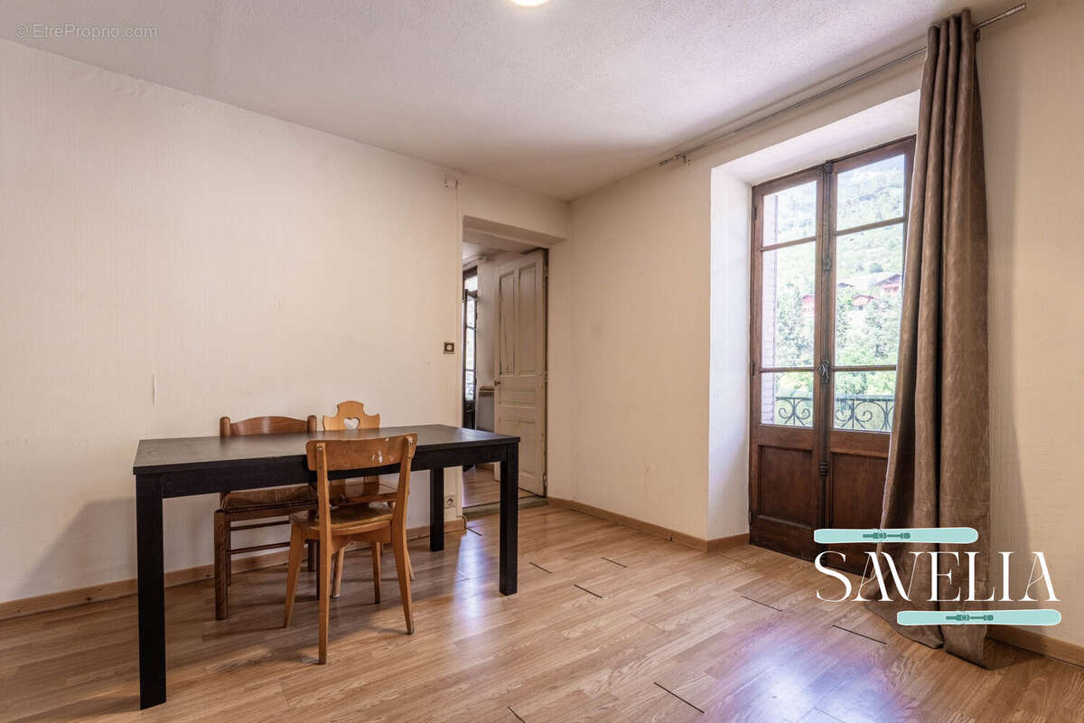 Appartement 32 m² à Brides-Les-Bains  - photo 3