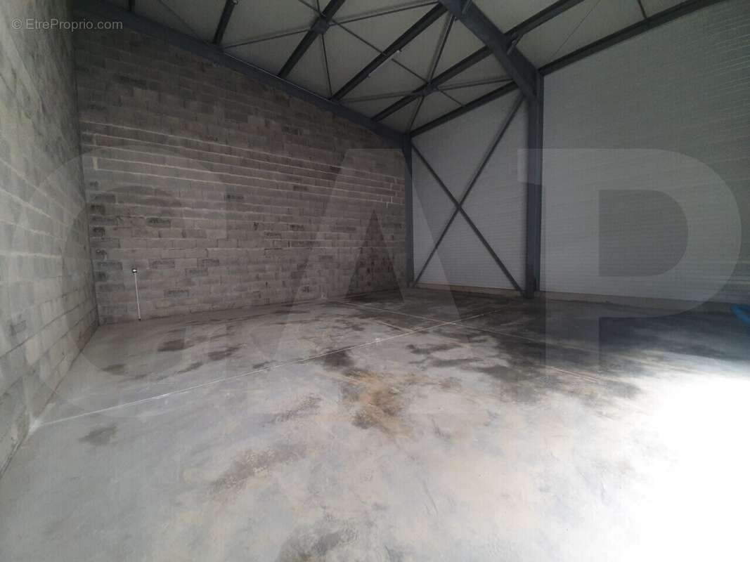 Autre à LA GOUESNIERE