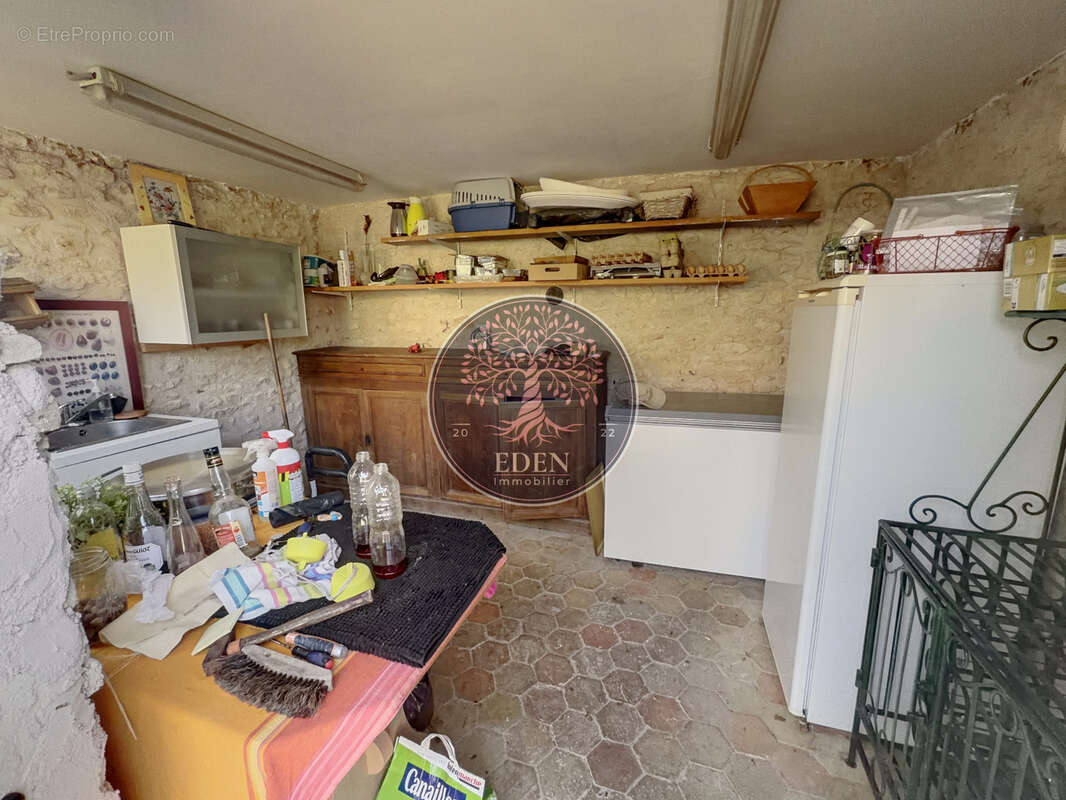 Maison à HOUDAN