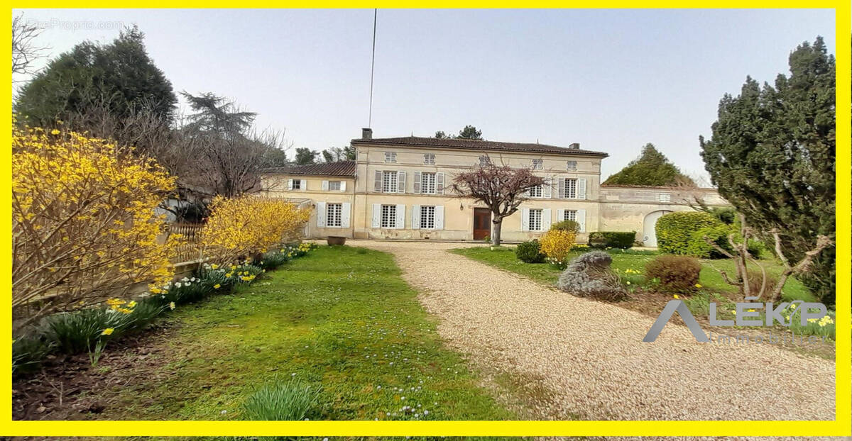 Maison à SAINT-SULPICE-DE-COGNAC