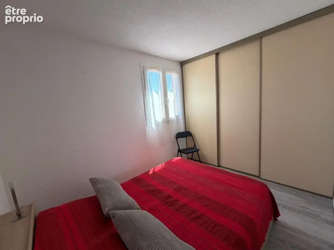 À Vendre - Marseillan plage  -  Villa rénovée à 200 m de la mer – Résidence avec piscine - photo 10