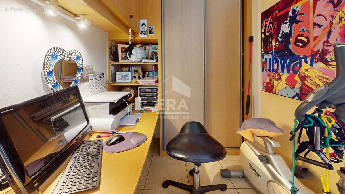 Appartement à PARIS-19E