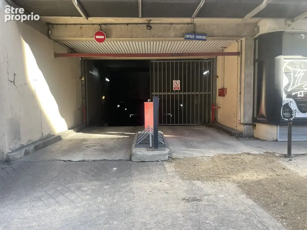 Parking à vendre à Paris-10e (75010) - photo 7