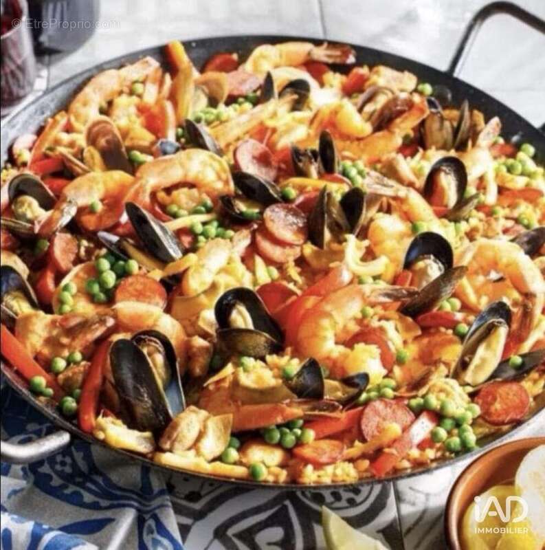 Photo 7 - Commerce à MARLY