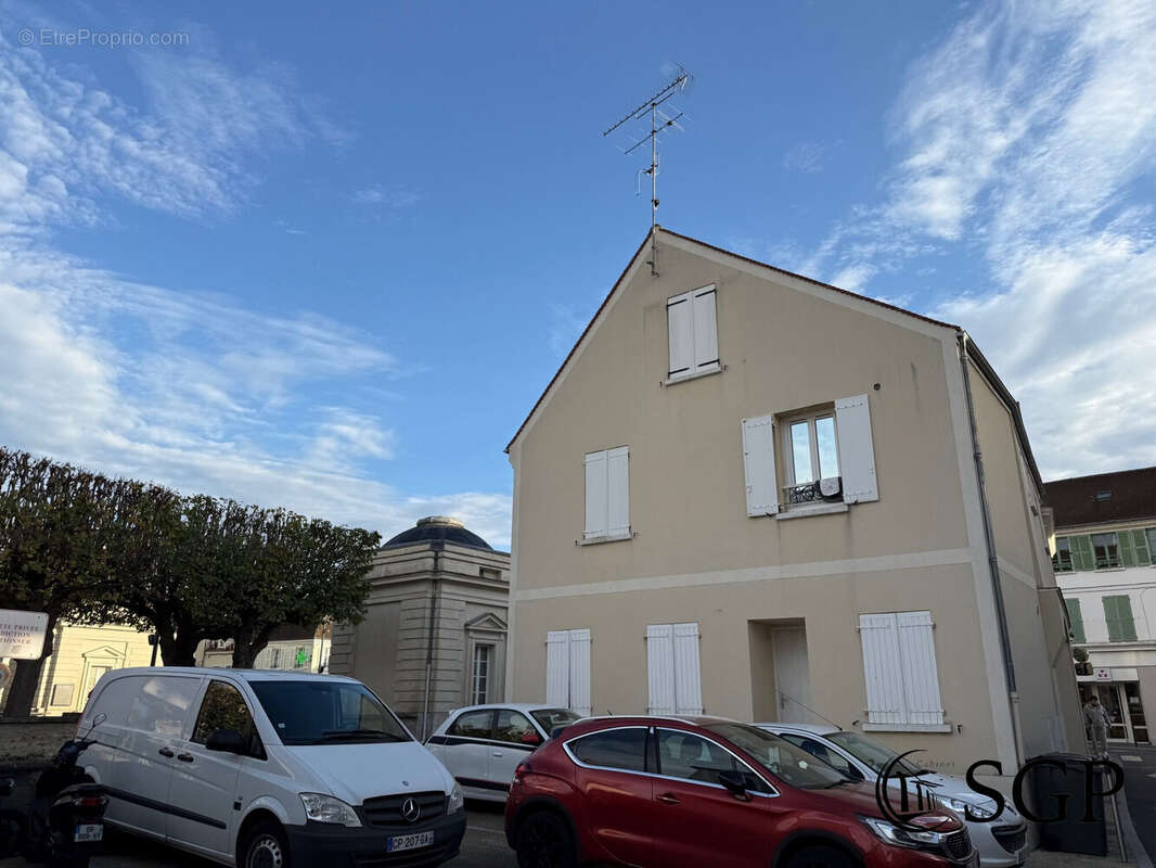 Appartement à ARPAJON