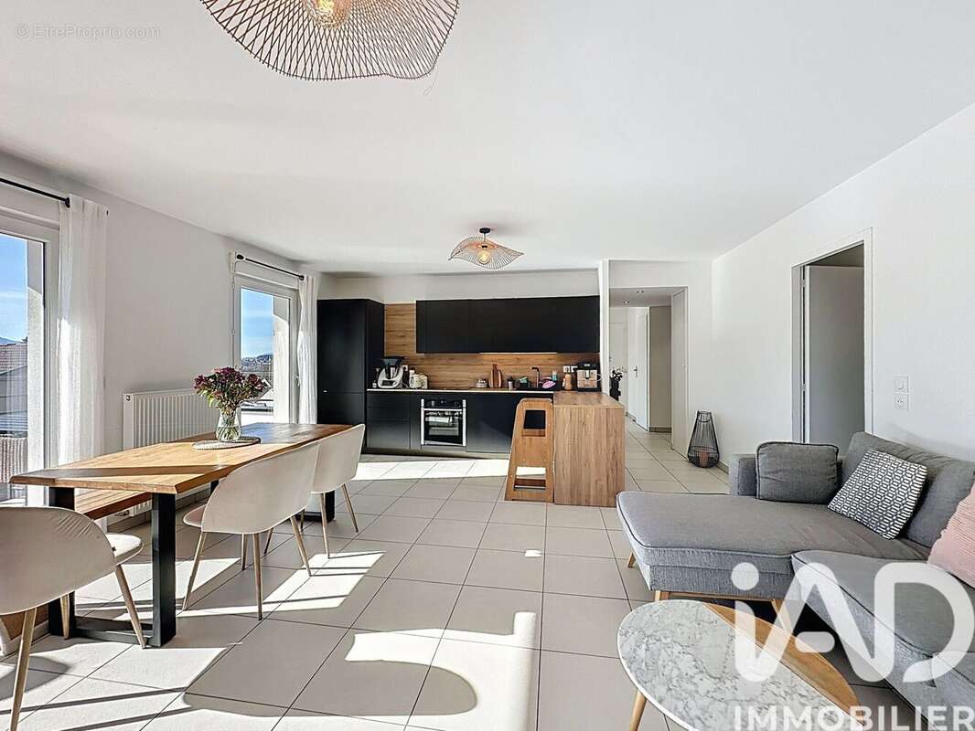 Photo 4 - Appartement à VILLY-LE-PELLOUX