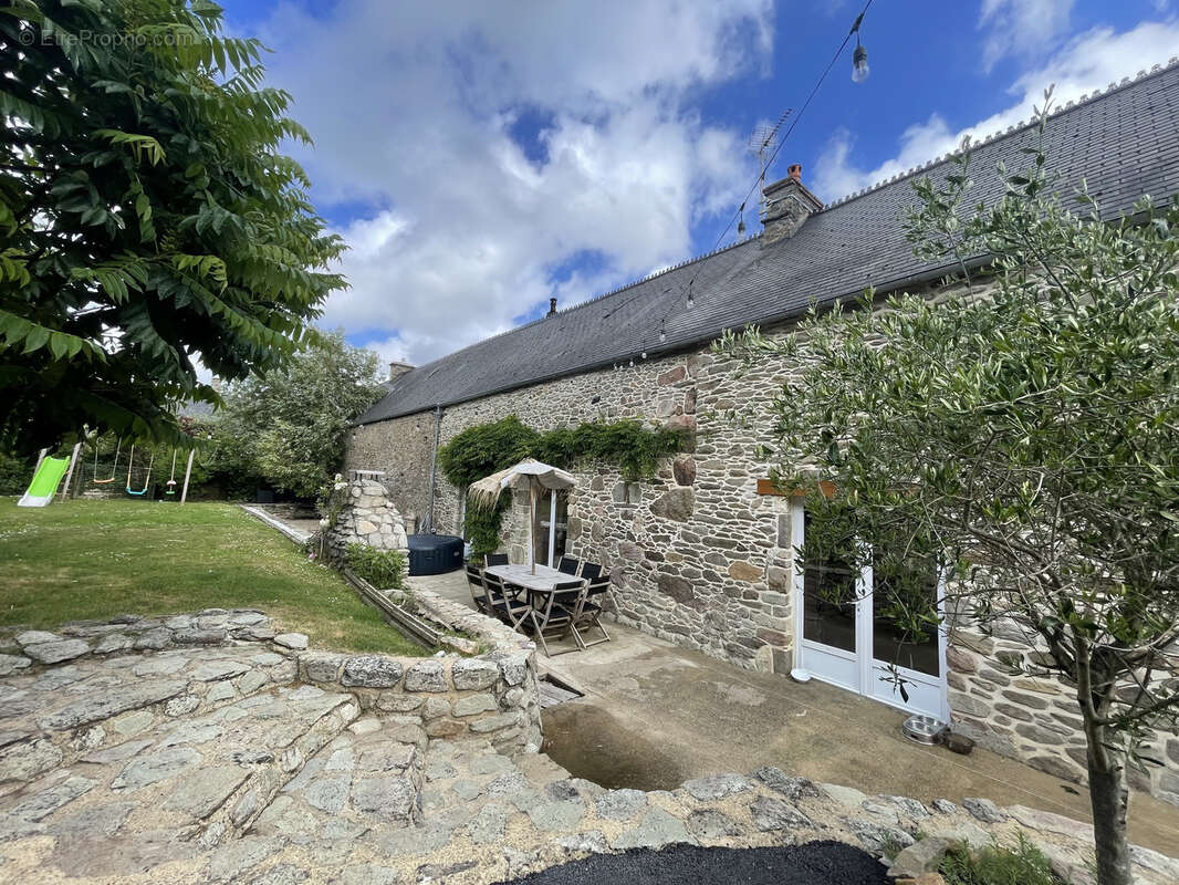 Maison à GONNEVILLE
