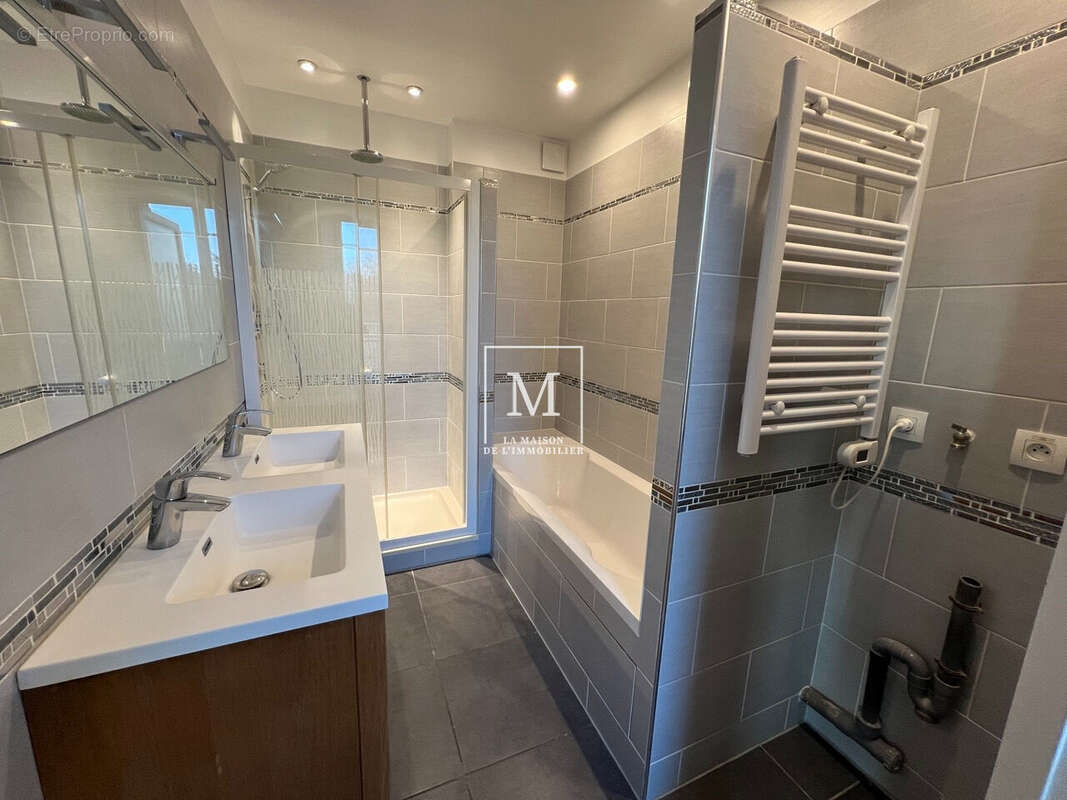 Appartement à MAISONS-LAFFITTE