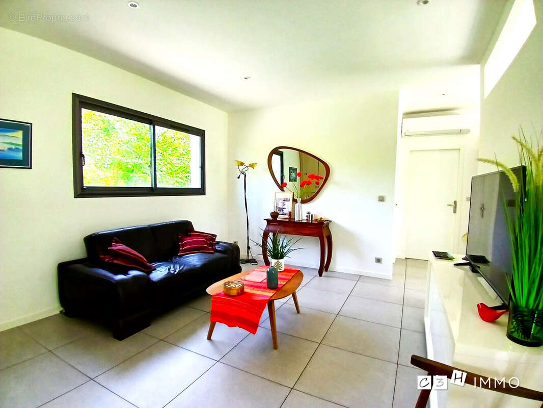 Maison 158 m² à Mauzac  - photo 8