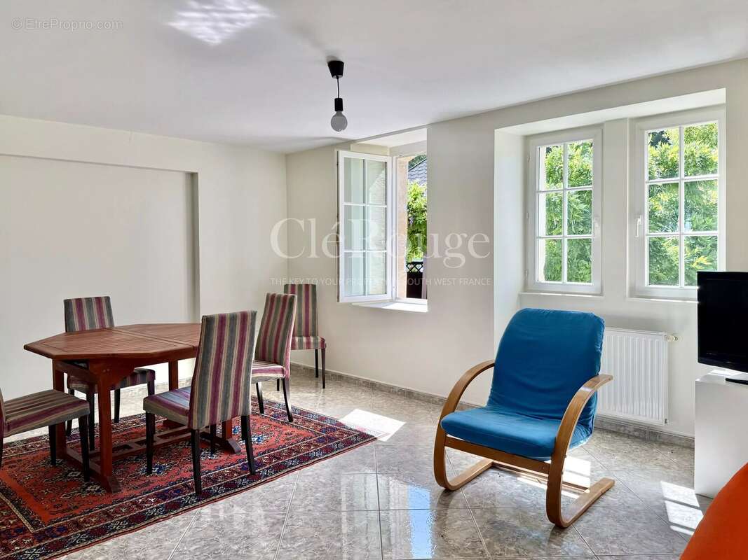 Près de Sauveterre de Guyenne - Belle maison avec gîte et piscine - photo 20