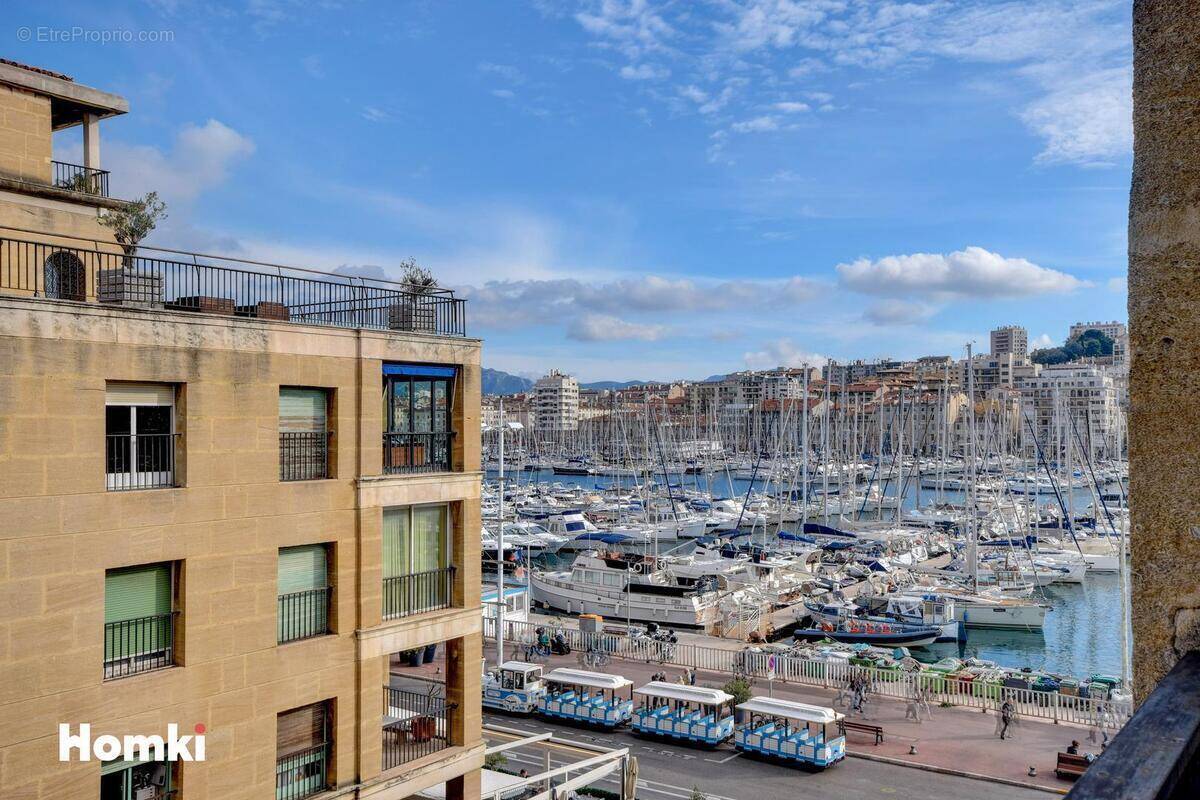 Appartement à MARSEILLE-2E