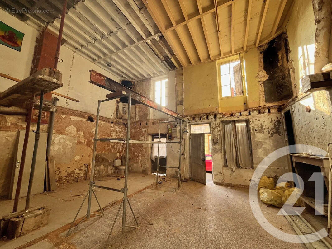 Maison à ENTRAINS-SUR-NOHAIN