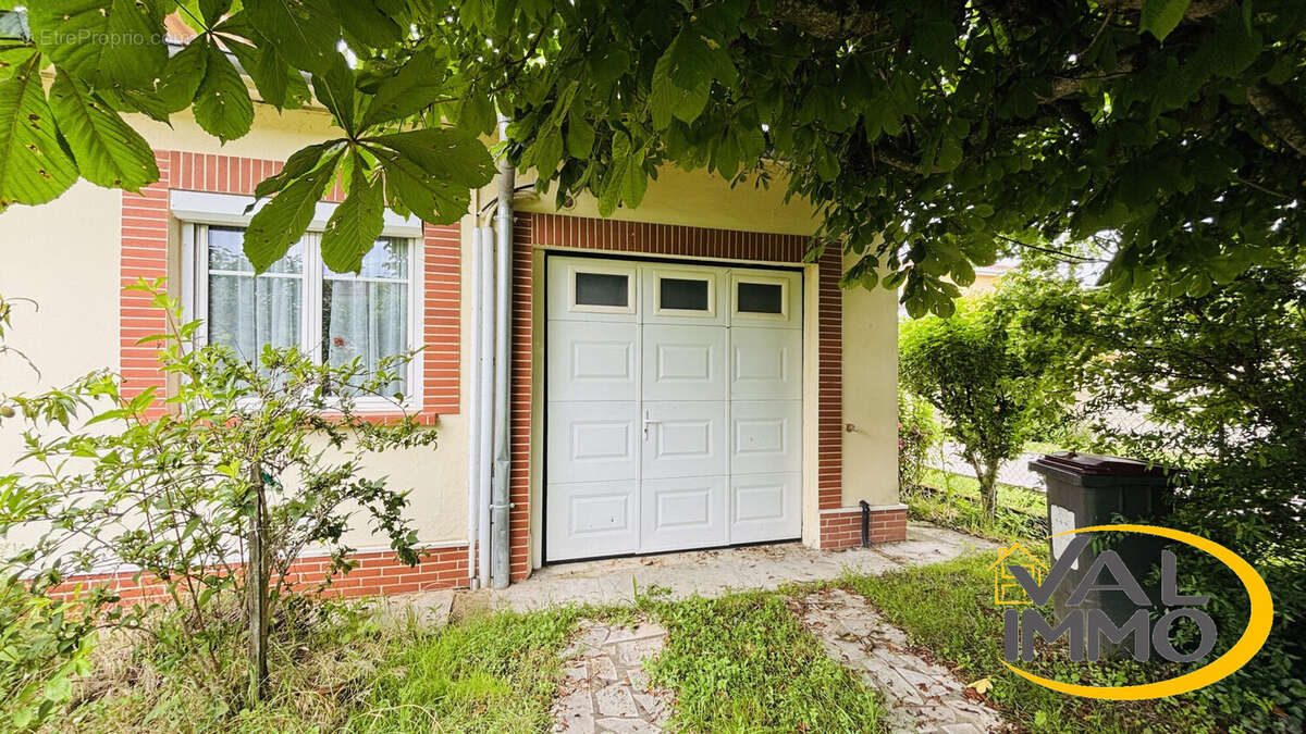 Maison à VILLENEUVE-TOLOSANE