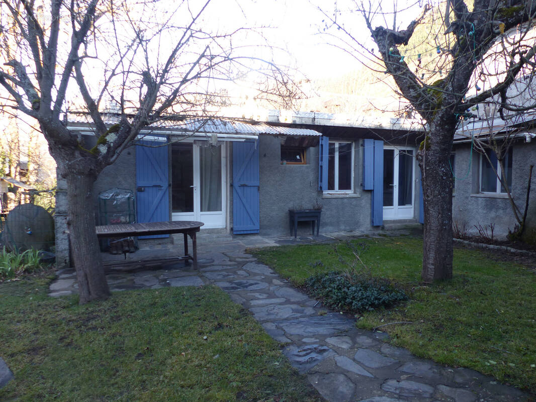 Maison à BOURISP