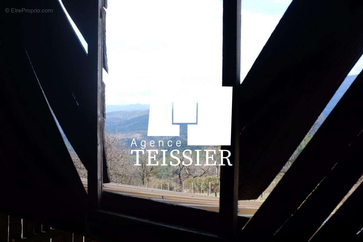 Maison à PONTEILS-ET-BRESIS