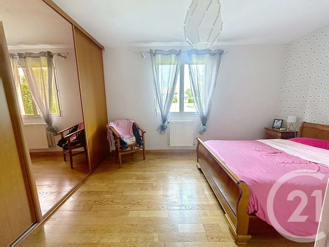 Maison 141 m² à Chalons-En-Champagne  - photo 12