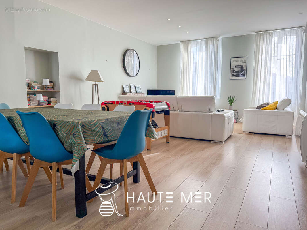 COMETE - Villa familiale T6 en centre-ville - photo 4