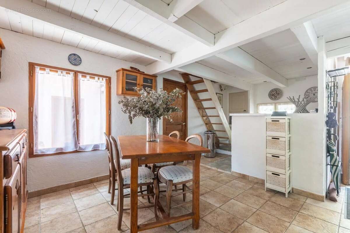 Escarene : bien rare sur le secteur ! propriété de charme avec maison individuelle 4 pièces, 3 chambres, bureau, 185m²  en total - photo 30
