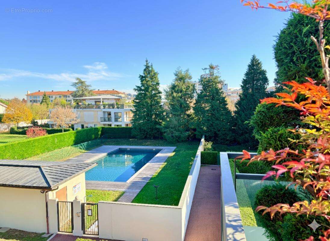 Appartement à TASSIN-LA-DEMI-LUNE