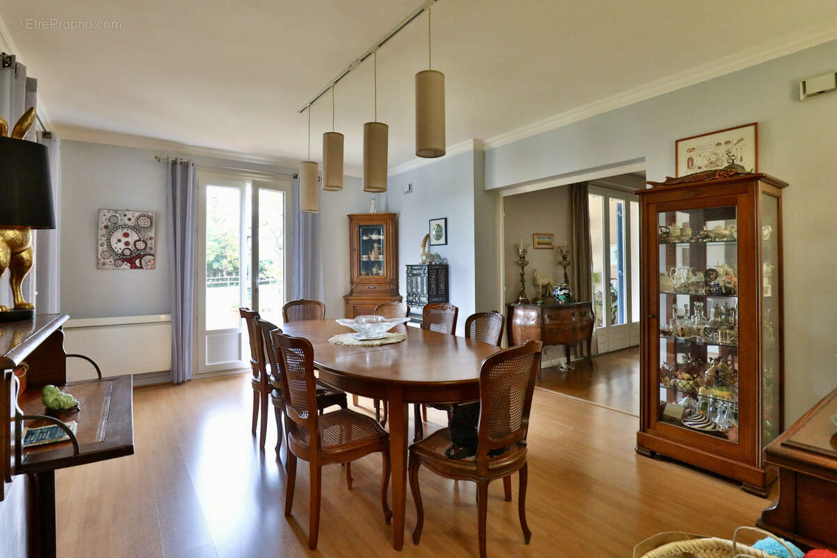 Maison à LORIOL-SUR-DROME