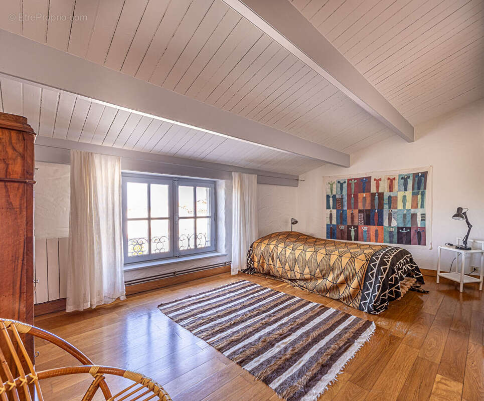 Maison à MORNAC-SUR-SEUDRE