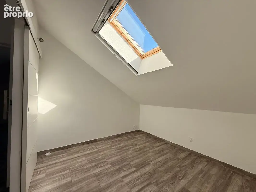 Saint Symphorien sur Saône, Maison de 120,87 m² , 4 chambres, double garage, terrain 696m² - photo 26