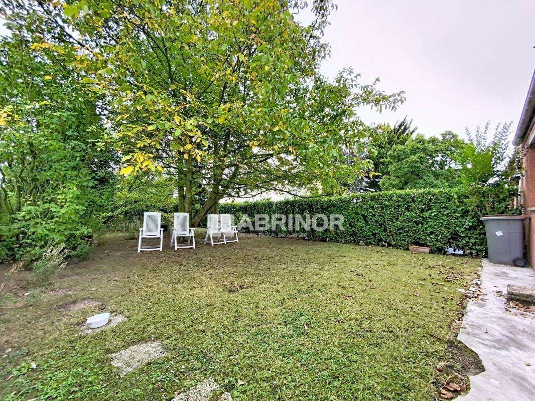 Maison à NEUVILLE-EN-FERRAIN