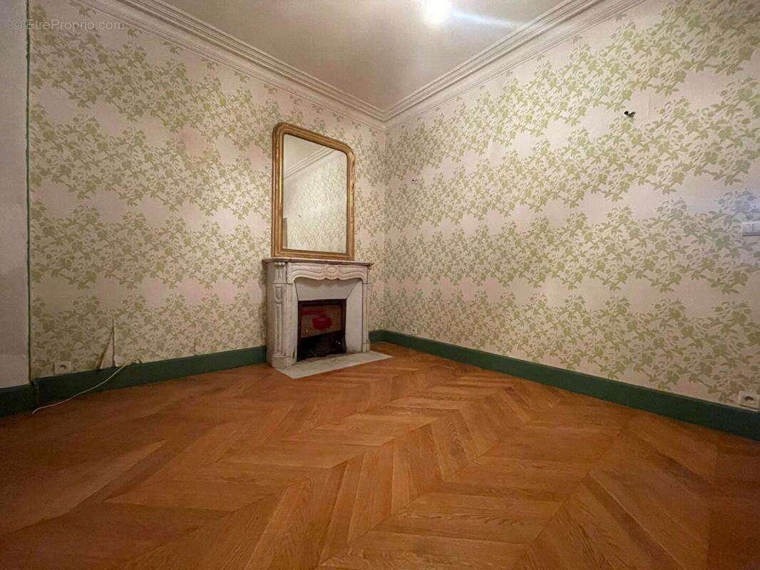 Maison à ETAMPES