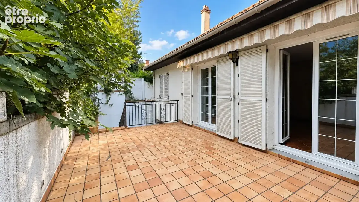 Créteil   maison familiale de 188 m2, 5 chambres, jardin, terrasses et garage - photo 4