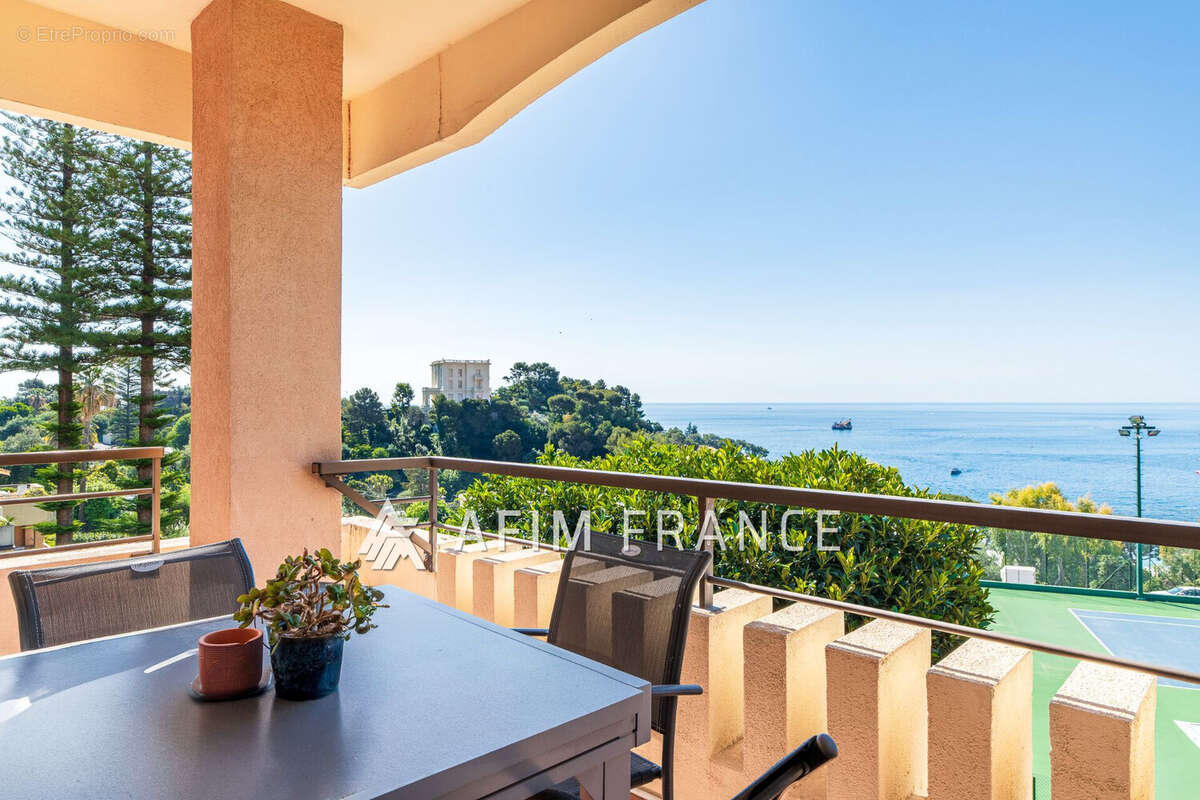 Appartement à ROQUEBRUNE-CAP-MARTIN