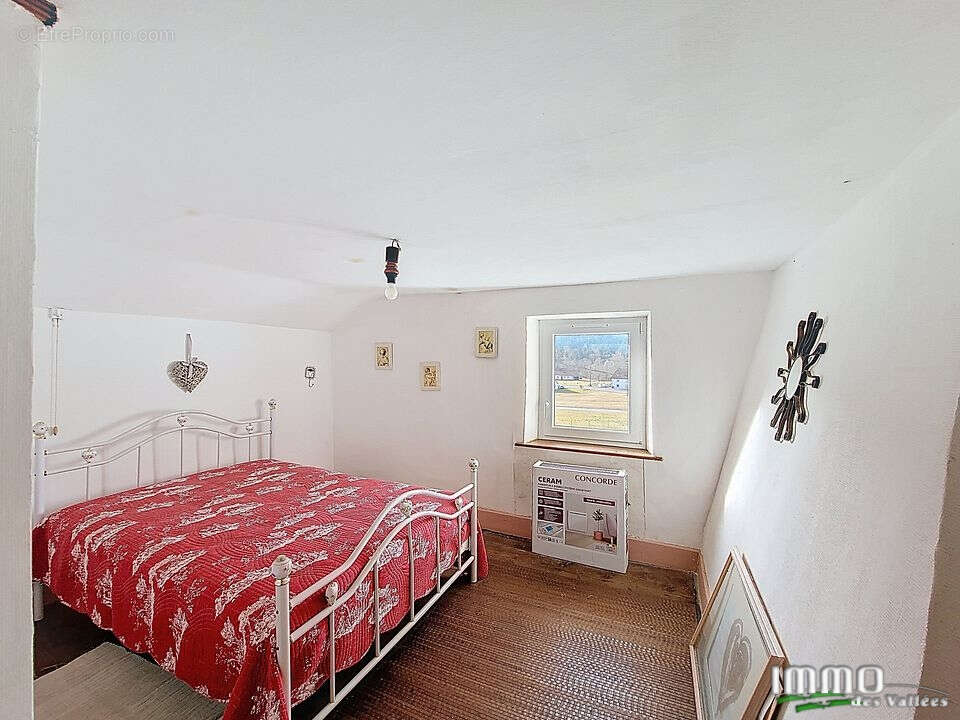Ferme avec terrain de 6200 m² - photo 7